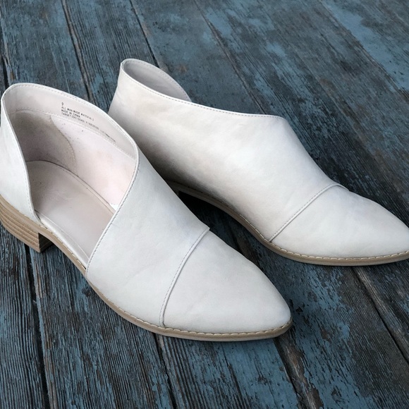 Universal Thread Shoes - Universal Thread Cut Out Booties
